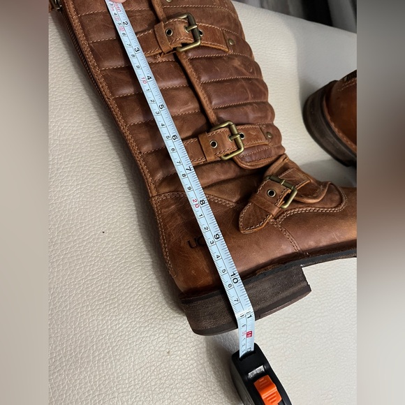 NWT - UGG Women's Tatum 3 Buckle Leather Biker Boots - EU 40/US 9 - Picture 10 of 11